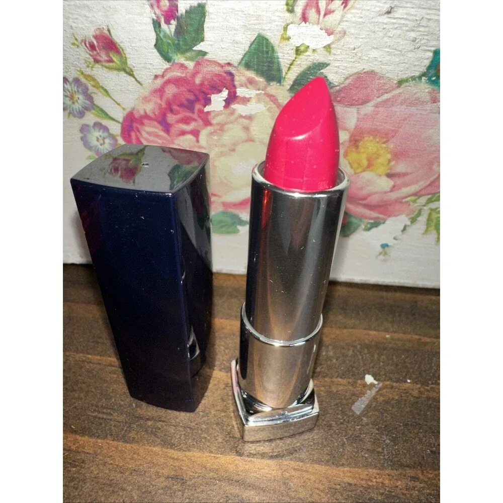 Maybelline Color Sensational Bold LipStick FIERY FUCHSIA #810 discontinued